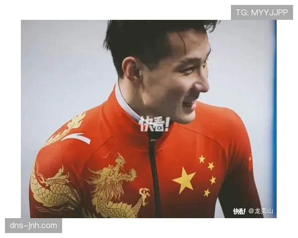 任子威这生活简直是电视剧，训练场一板一眼，家里却像开趴体一样疯狂